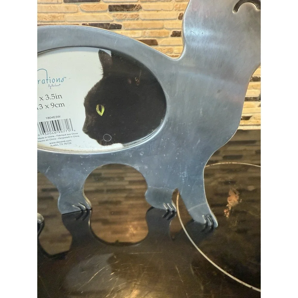 Inspirations 🎣 Purrfect Desk Decor!‎ 🎣 Metal Cat Frame with Fish - 5x3.5